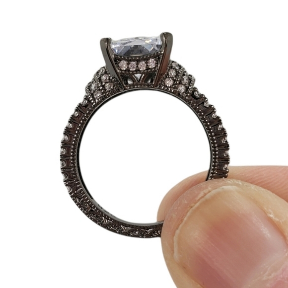 Sterling Silver Gunmetal Black Engagement Ring - Picture 6 of 9